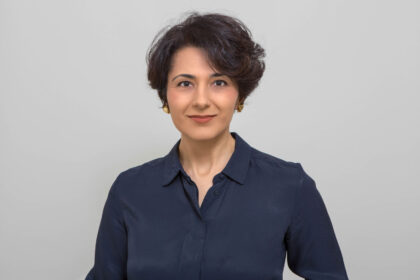 golineh atai