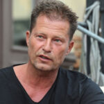 til schweiger vermögen